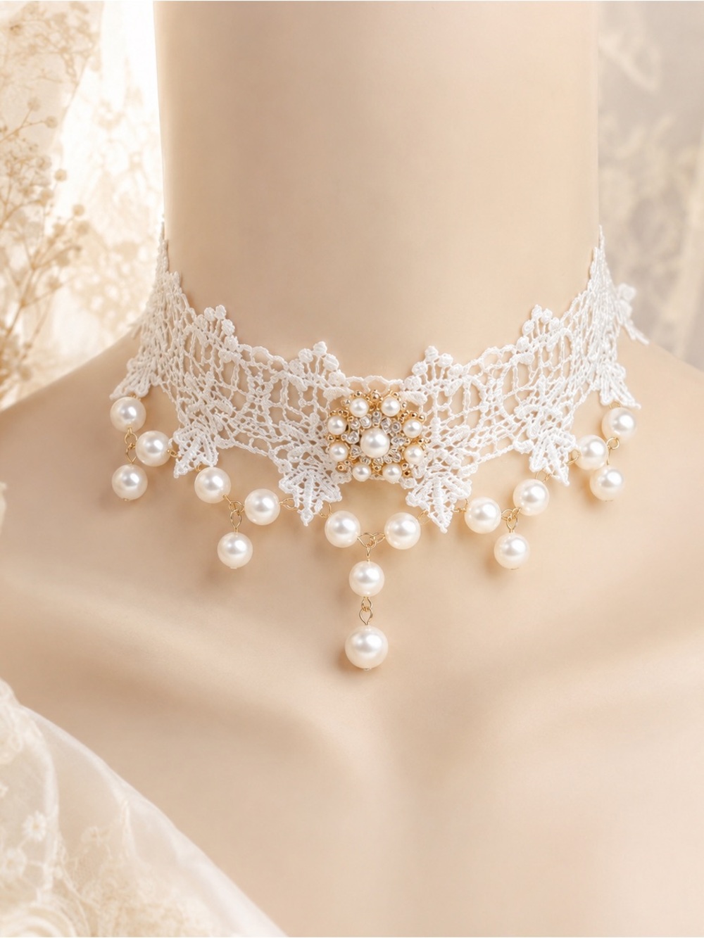 Eleanor ShuMark White Lace Faux Pearl Choker Necklace NWT